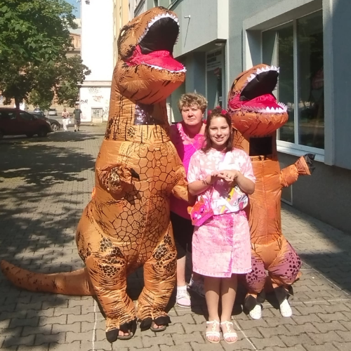 den s dinosaury